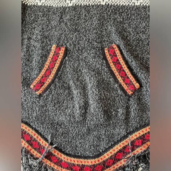 Artesania Eden Hoodie Fringe Aztec Sweater Size Large grey Alpaca Hippie Peru - Picture 6 of 11